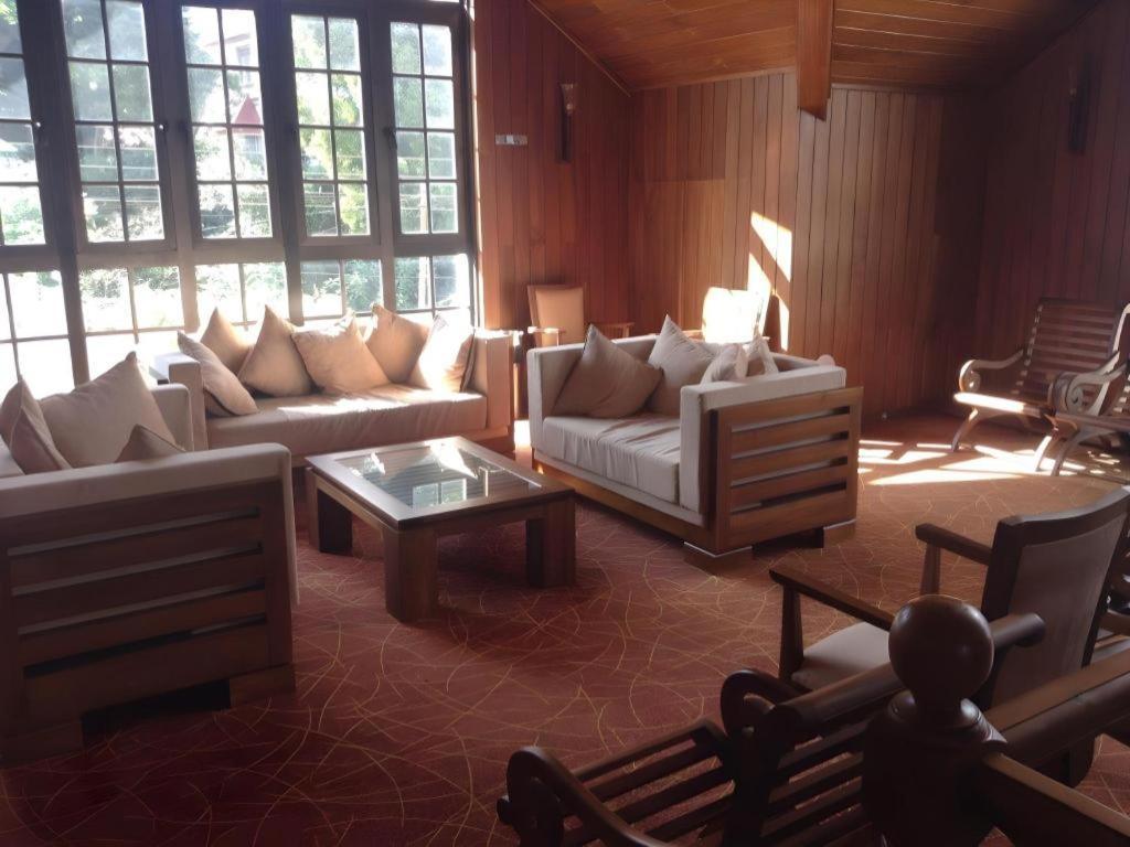 Daffodil'S Hotel Νουβάρα Ελίγια Εξωτερικό φωτογραφία